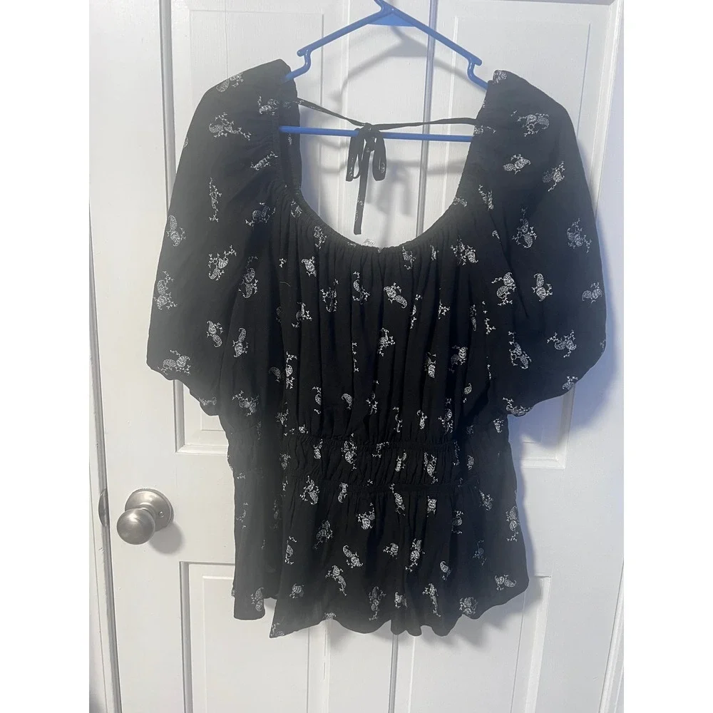 Maurices Womens XXL Black Paisley Smocked Peplum Top Puff Sleeve Square Neck NWT - Picture 4 of 4